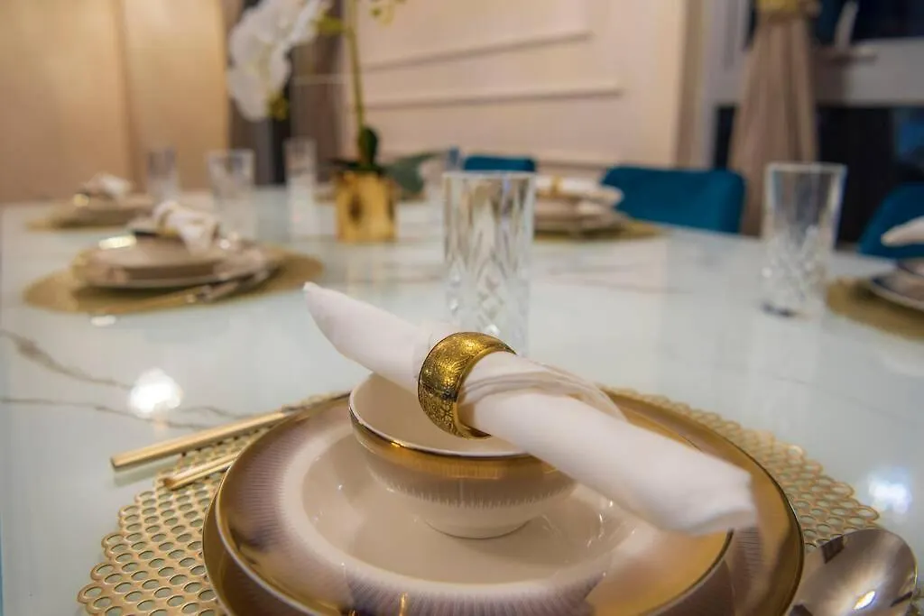 アパート First Class 2Br With Full Burj Khalifa And Fountain View ドバイ アラブ首長国連邦